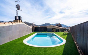 Gran Dúplex cerca del Mar con Piscina PRIVADA en el CENTRO de ROSES